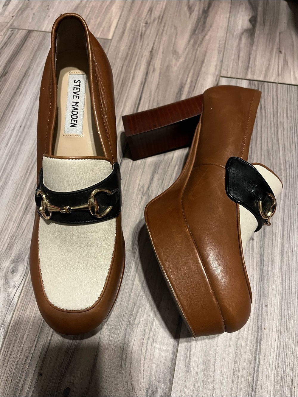 Steve Madden Cinderella Platform Chunky Loafers with Gold Accent size 8 1/2